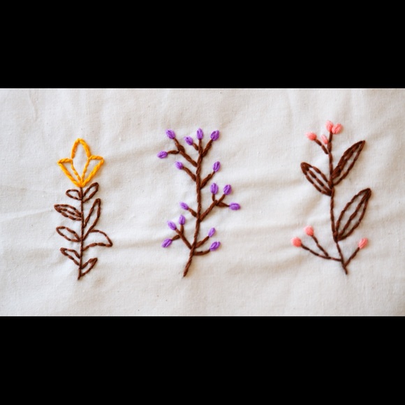 Flower embroidered tote bag, hand canvas bag, minimalistic reusable bag - Picture 5 of 5